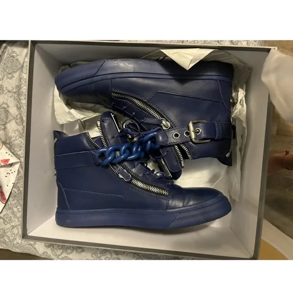 Giuseppe Zanotti | Shoes | Giuseppe Zanotti Blue Chain Lace  display picture 1